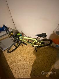 Bicicletta VTT ROCKRIDER 27,5 L