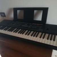 Tastiera Yamaha PSR E-253