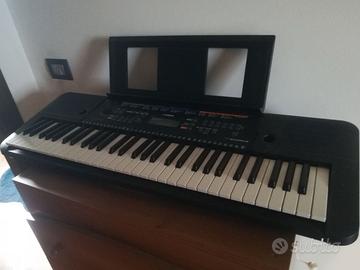 Tastiera Yamaha PSR E-253