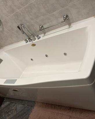 Vasca idromassaggio Jacuzzi originale