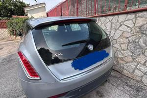 Lancia Delta 1.6 diesel anno 2009