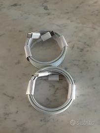 2 cavi usb-c / usb-c da 2m, 3€ l’uno o 5€ coppia