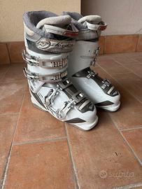 Scarponi usati Nordica donna