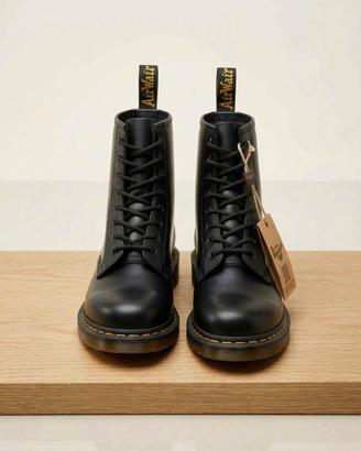 scarpe dr.martens nero  1460