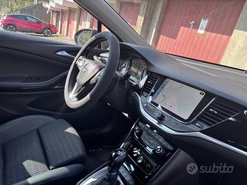Opel astra 1.5 diesel 122 cv cambio automatico