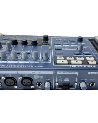 ROLAND VS100 Sonar V-Studio 100