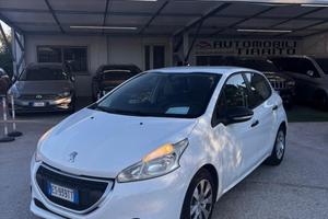 Peugeot 208 1.4 HDi 68 CV 5 porte Allure