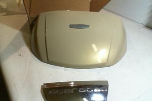 COPERCHIO BAULETTO 35 LT. APRILIA SCARABEO LIGHT 4