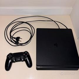 PlayStation 4 + Controller (usato) – Funzionante