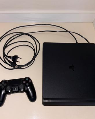 PlayStation 4 + Controller (usato) – Funzionante