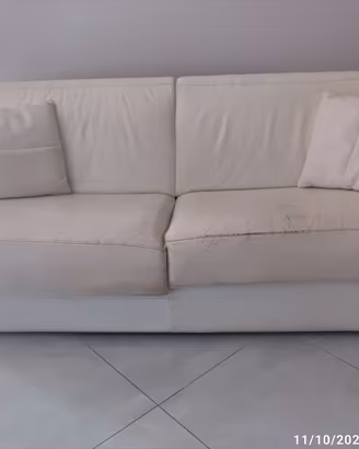 divano letto in pelle misura  1.90 metri
