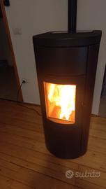 stufa pellet  Ravelli 