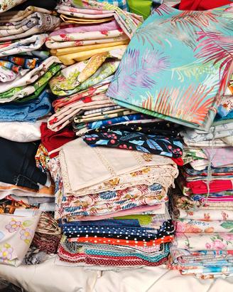 Stock di tessuti misti