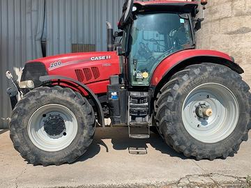 Trattrice usata CASE PUMA 200