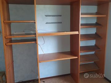 armadio legno noce 