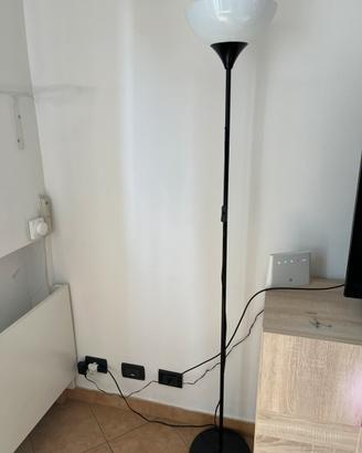 Lampada da terra ikea