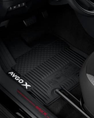 Kit 4 tappetini gomma TOYOTA AYGO X - ORIGINALI