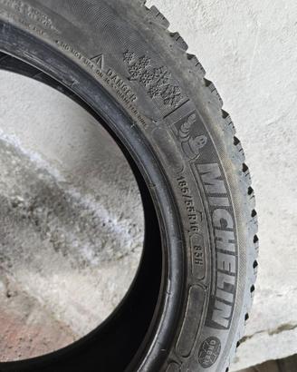 N° 4 GOMME MICHELIN ALPINE 185/55 R16 83H ottime
