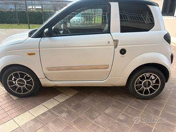 MICROCAR M.GO4