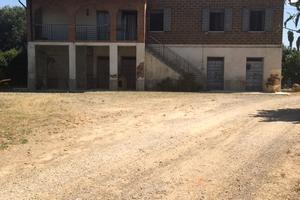 Abbadia di Montepulciano (SI)-Porzione di casolare