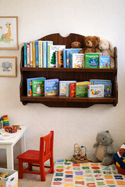 Piattaia uso mensola libri bambini