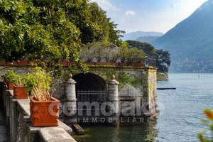 Attico / Mansarda di 240 m² con più di 5 locali a 