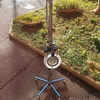 lampada ingrandente con luce