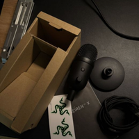 Microfono Razer Seiren V2 X