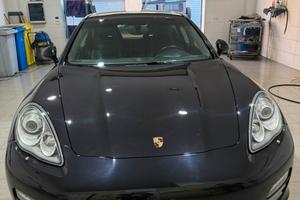 Porsche panamera 4S