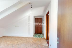 MANSARDA VIA DOMODOSSOLA!