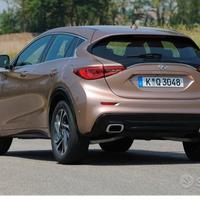 PORTA PORTELLONE INFINITi Q30