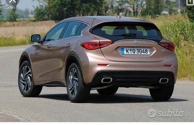 PORTA PORTELLONE INFINITi Q30