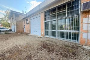 Immobile di 210 m² a San Giovanni in Persiceto