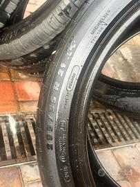 4 gomme 295/35/r21