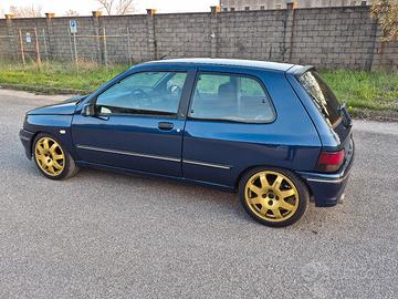 clio 1.8 16v 