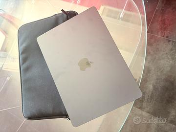 Macbook air 13”