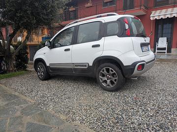panda cross 4x4 1.3 MTJ  95 CV euro 6 