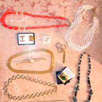 Collane e altri accessori 