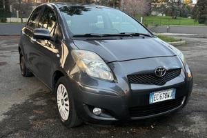 Toyota Yaris 1.0 5 porte GPL