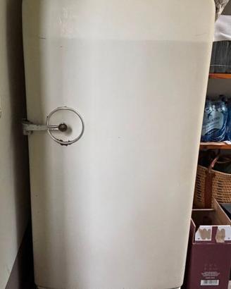 Frigorifero vintage Frigidaire (GM) fine anni 40