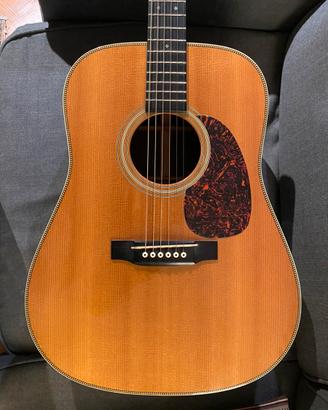 Chitarra acustica Martin HD-28 V