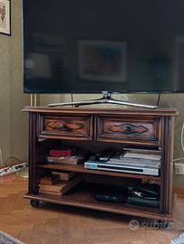 Mobile porta TV con ruote