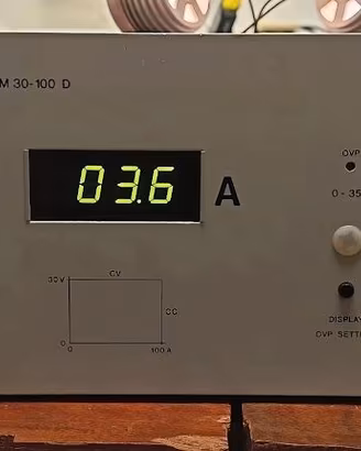 Delta Elektronika SM 30-100 D 30V 100A 3000W con S