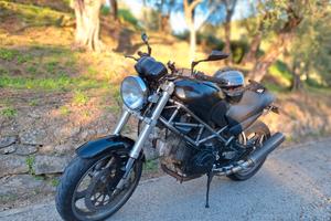 ducati monster 600