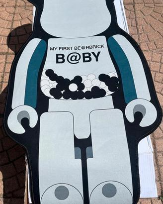 Tappeto art toy bearbrick