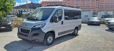 Peugeot boxer 9 p