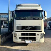 Camion Tir Trattore Volvo 440