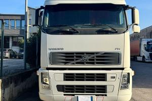 Camion Tir Trattore Volvo 440