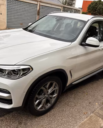 BMW X3 sdrive18 XLINE