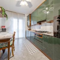 Appartamento Rozzano [E.B-PENICEVRG]